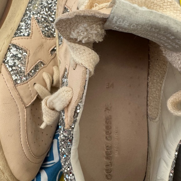 NWT Golden Goose … Silver/Blush Glitter Sneakers (size 34 approx size 3) - Picture 3 of 7